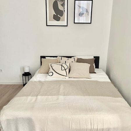 Cozy Apartment In Central Budapest Eksteriør bilde