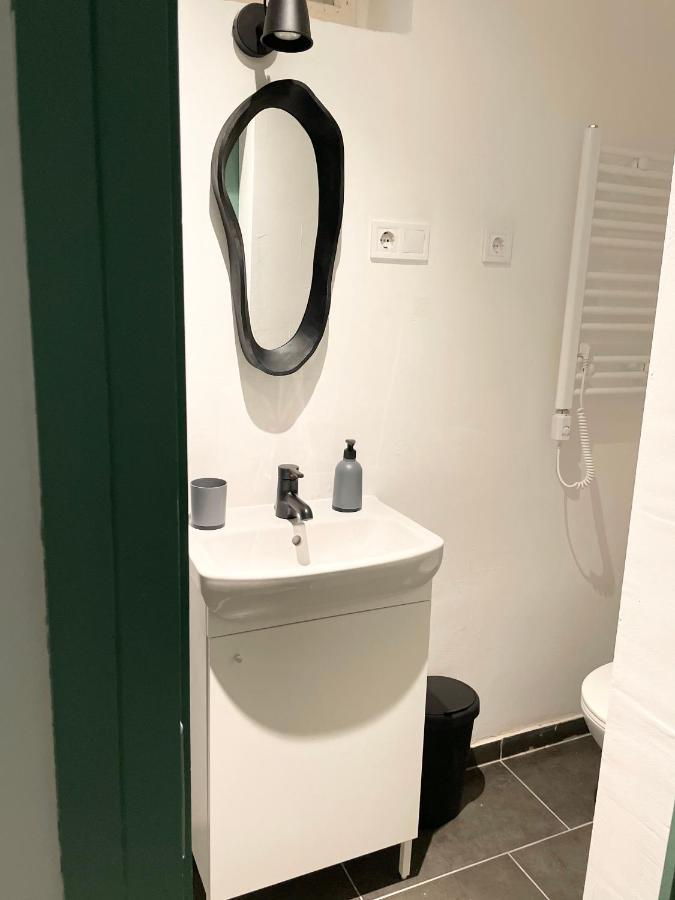 Cozy Apartment In Central Budapest Eksteriør bilde